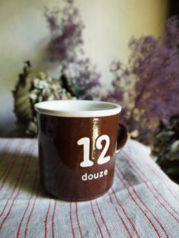 マグカップ 12 ブラウン